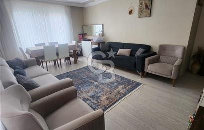 Ümraniye Sütçü İmam Caddesi’nde 2+1 Çatı Dubleksi Kiralık Daire