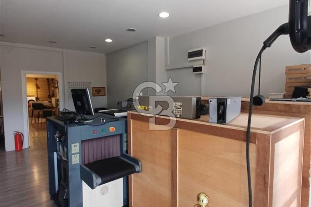 ÇANKAYA-ATA MAH. ÖVEÇLER KABİL CADDESİNDE SATILIK DÜKKAN&MAĞAZA