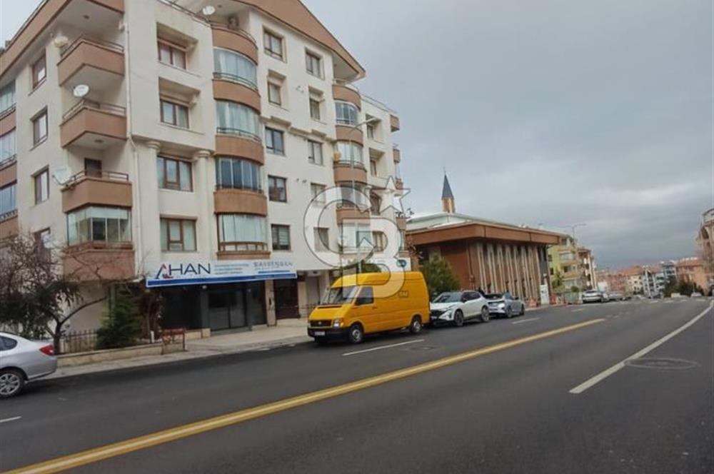 ÇANKAYA-ATA MAH. ÖVEÇLER KABİL CADDESİNDE SATILIK DÜKKAN&MAĞAZA