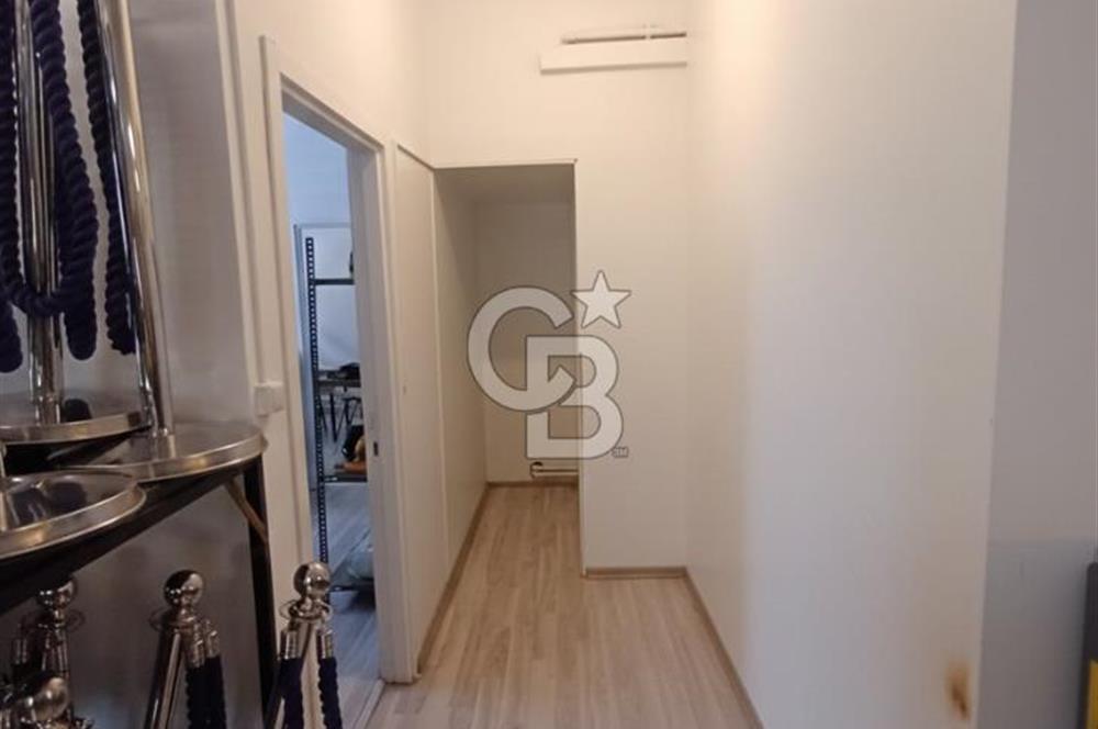 ÇANKAYA-ATA MAH. ÖVEÇLER KABİL CADDESİNDE SATILIK DÜKKAN&MAĞAZA