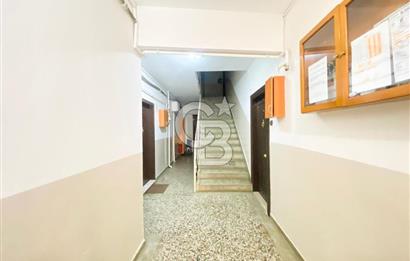 Kazasker Minübüs Caddesi Paralel Sokağında 2+1 Kiralık Ara Kat Daire