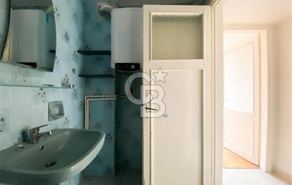 Kazasker Minübüs Caddesi Paralel Sokağında 2+1 Kiralık Ara Kat Daire