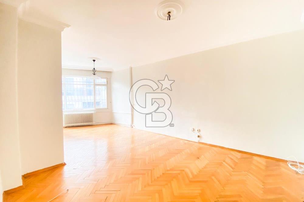 Kazasker Minübüs Caddesi Paralel Sokağında 2+1 Kiralık Ara Kat Daire