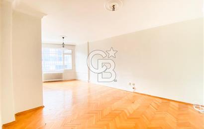 Kazasker Minübüs Caddesi Paralel Sokağında 2+1 Kiralık Ara Kat Daire