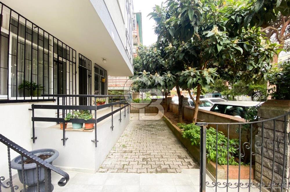 Kazasker Minübüs Caddesi Paralel Sokağında 2+1 Kiralık Ara Kat Daire