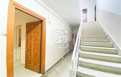 Kazasker Minübüs Caddesi Paralel Sokağında 2+1 Kiralık Ara Kat Daire