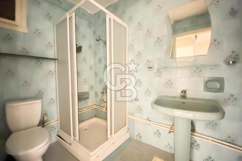 Kazasker Minübüs Caddesi Paralel Sokağında 2+1 Kiralık Ara Kat Daire