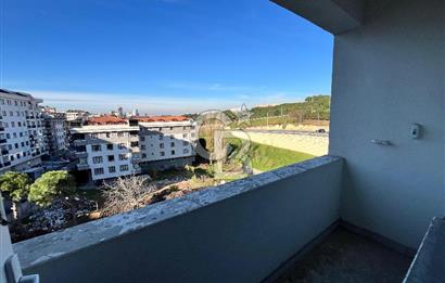 Girne Park Evlerinde Satılık Dubleks Çift Giriş Teraslı Daire