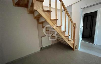 Girne Park Evlerinde Satılık Dubleks Çift Giriş Teraslı Daire