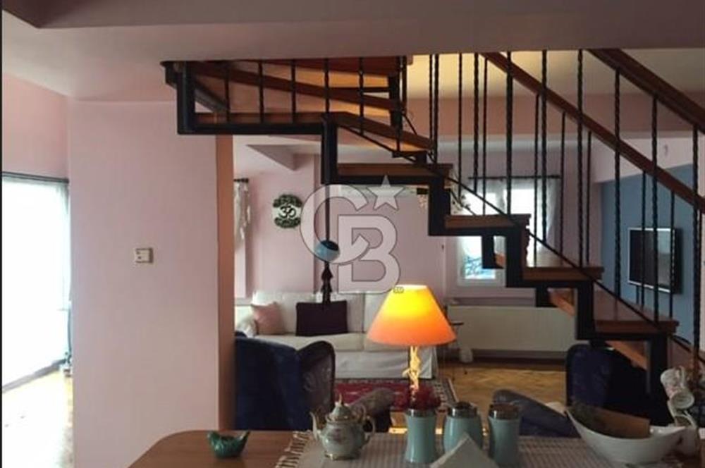 Aksoy Girne Yakını Müstakil Tadında 4+1 Galerili Dubleks | 50 m² Bahçeli | Çift Giriş | 5 m Tavan 