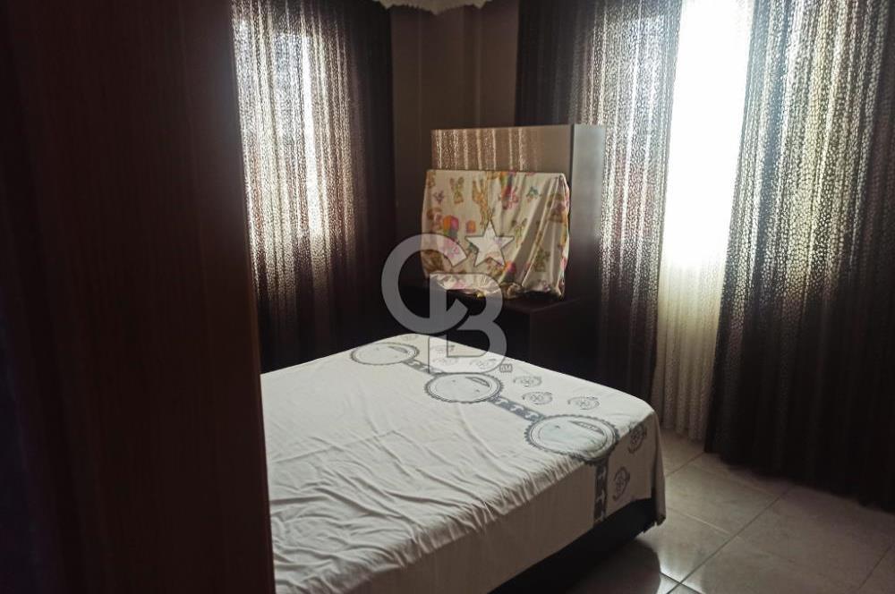 Adana Seyhan Mıdık'ta Satılık Bahçeli Müstakil 3 Katlı Ev