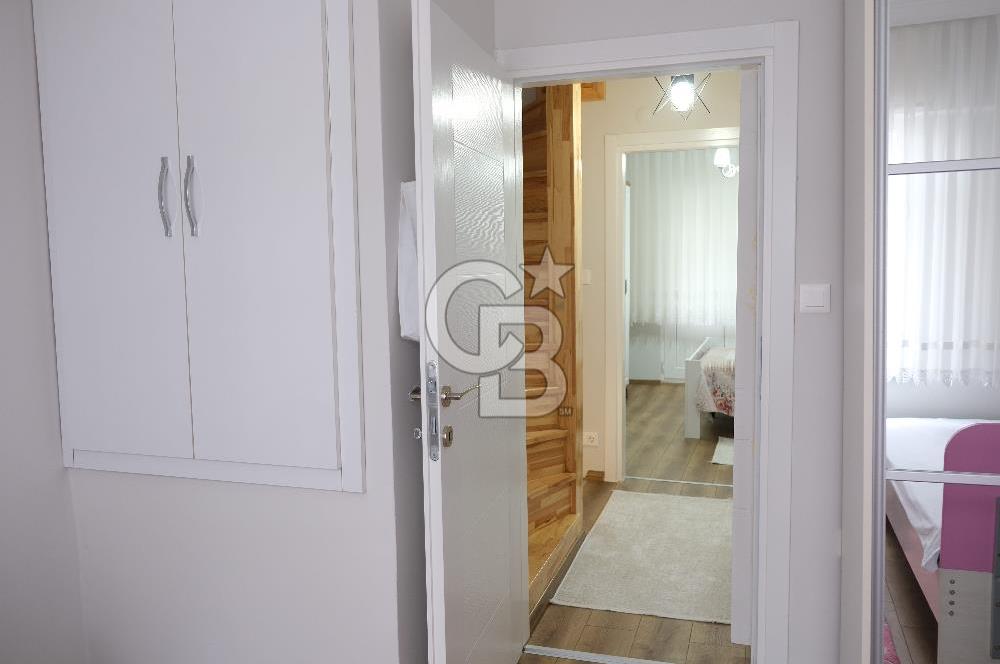 YALOVA ÇINARCIK KORUKÖY DE SİTE İÇİRSİNDE EŞYALI VİLLA