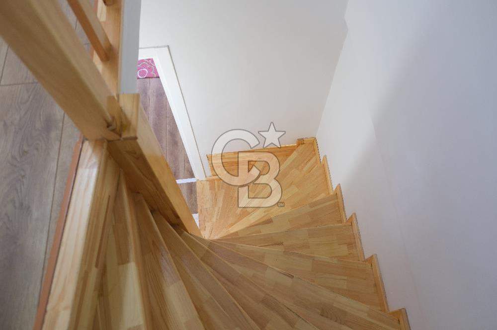 YALOVA ÇINARCIK KORUKÖY DE SİTE İÇİRSİNDE EŞYALI VİLLA