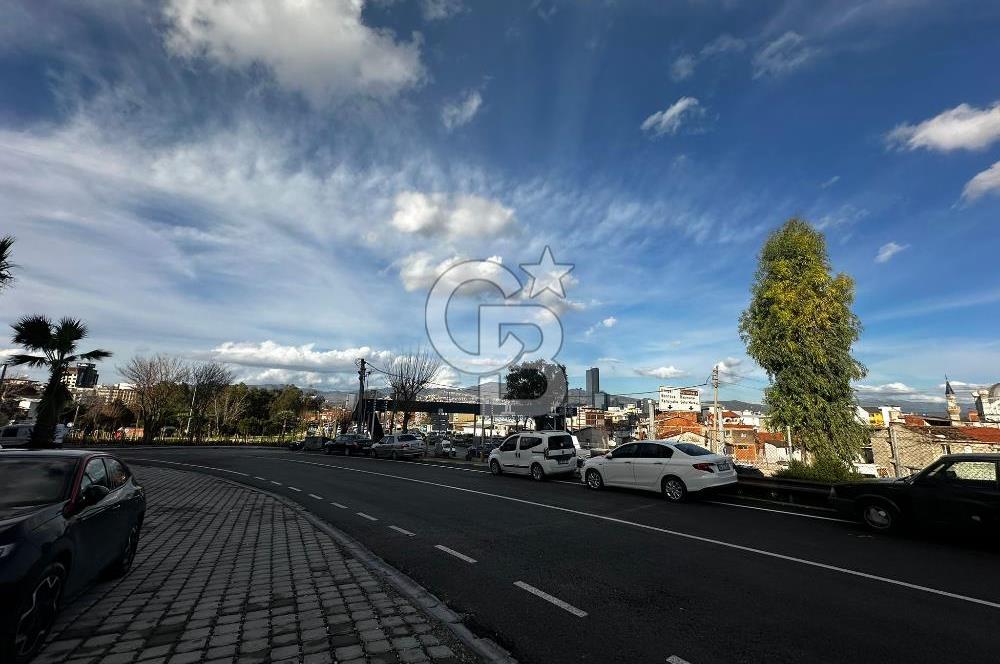 İZMİR YEŞİLDERE YOLU ÜZERİ İZKA DA CADDE CEPHELİ KİRALIK DÜKKAN