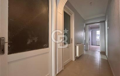 AYVALIK MERKEZ'DE DENİZE YAKIN KİRALIK 3+1 DAİRE