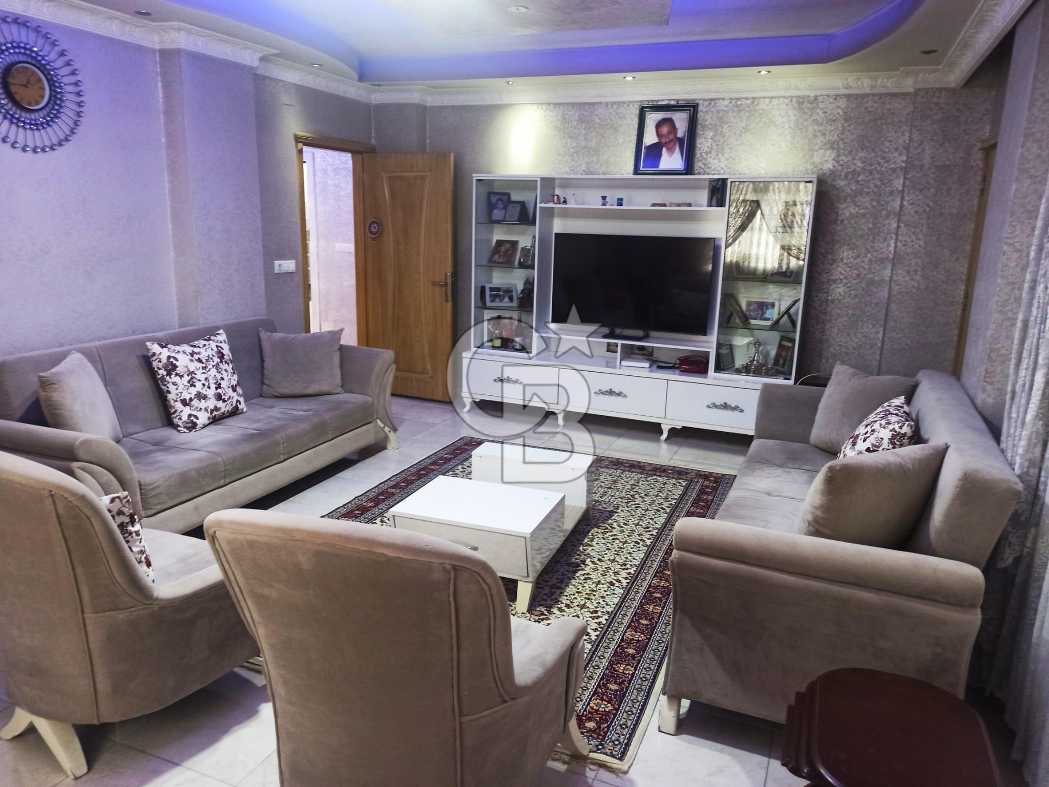 Adana Seyhan Mıdık'ta Satılık Bahçeli Müstakil 3 Katlı Ev