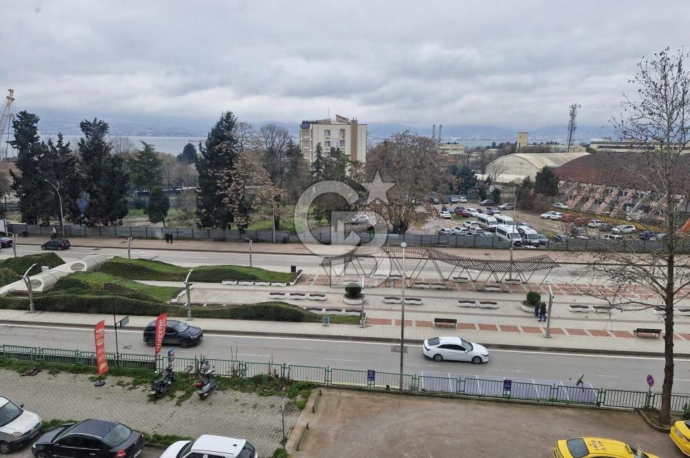 İZMİT ŞEHİR MERKEZİ KOZLUK MAHALLESİNDE KİRALIK 3+1 DAİRE