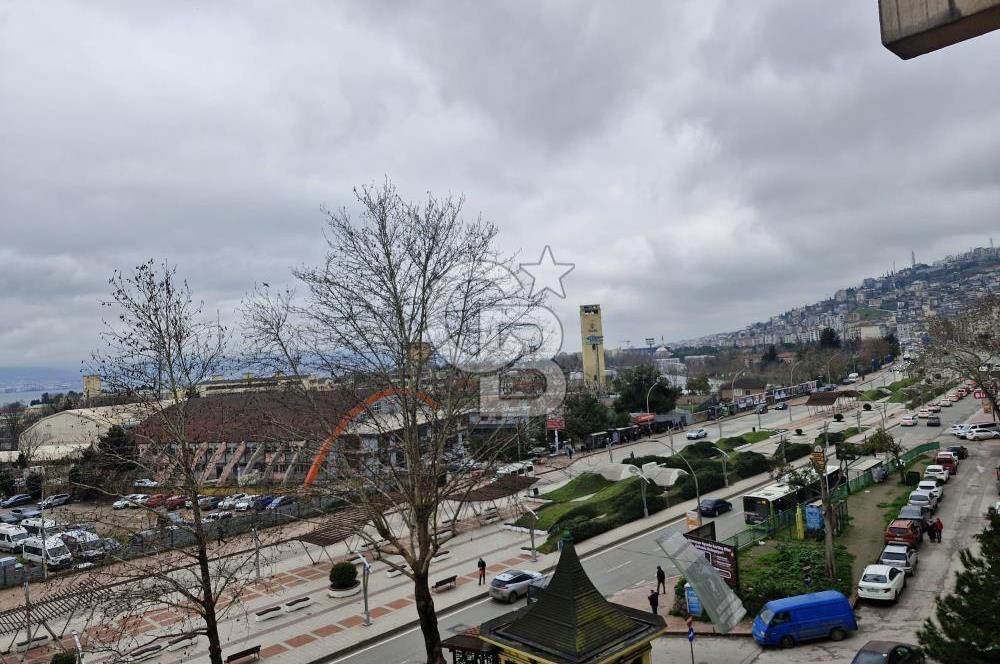 İZMİT ŞEHİR MERKEZİ KOZLUK MAHALLESİNDE KİRALIK 3+1 DAİRE