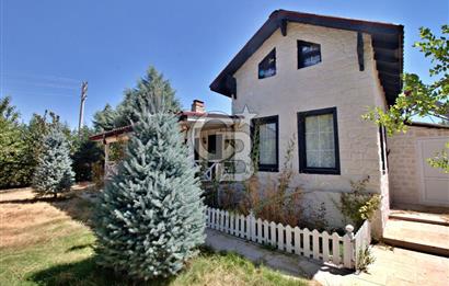 CB OPİA'DAN ELMACIK'TA 975 m² ARSA İÇİNDE SATILIK VİLLA!