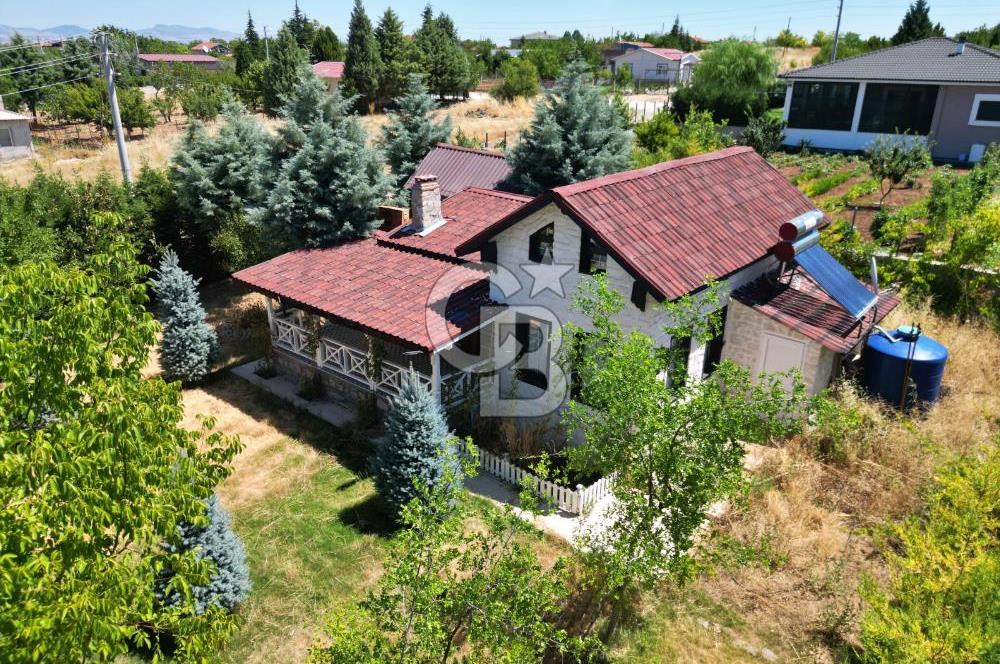 CB OPİA'DAN ELMACIK'TA 975 m² ARSA İÇİNDE SATILIK VİLLA!