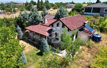 CB OPİA'DAN ELMACIK'TA 975 m² ARSA İÇİNDE SATILIK VİLLA!