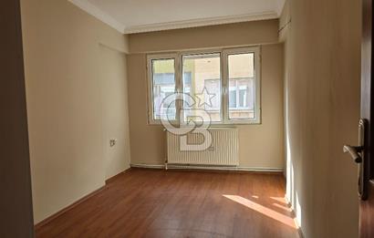 MUSELAND EVRENİN'DEN METRO YAKINI ÇİFT CEPELİ ARAKAT 2+1 DAİRE