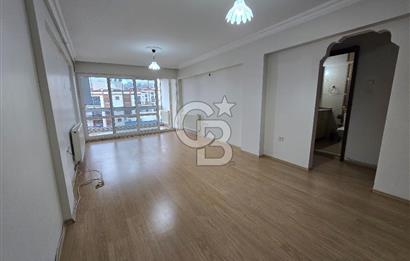 MUSELAND EVRENİN'DE BORNOVA MERKEZDE BAKIMLI ASANSÖRLÜ 2+1 DAİRE