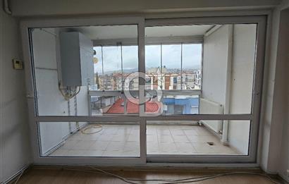 MUSELAND EVRENİN'DE BORNOVA MERKEZDE BAKIMLI ASANSÖRLÜ 2+1 DAİRE