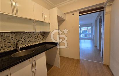 MUSELAND EVRENİN'DE BORNOVA MERKEZDE BAKIMLI ASANSÖRLÜ 2+1 DAİRE