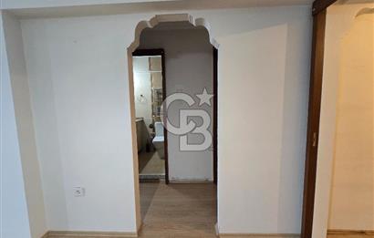 MUSELAND EVRENİN'DE BORNOVA MERKEZDE BAKIMLI ASANSÖRLÜ 2+1 DAİRE