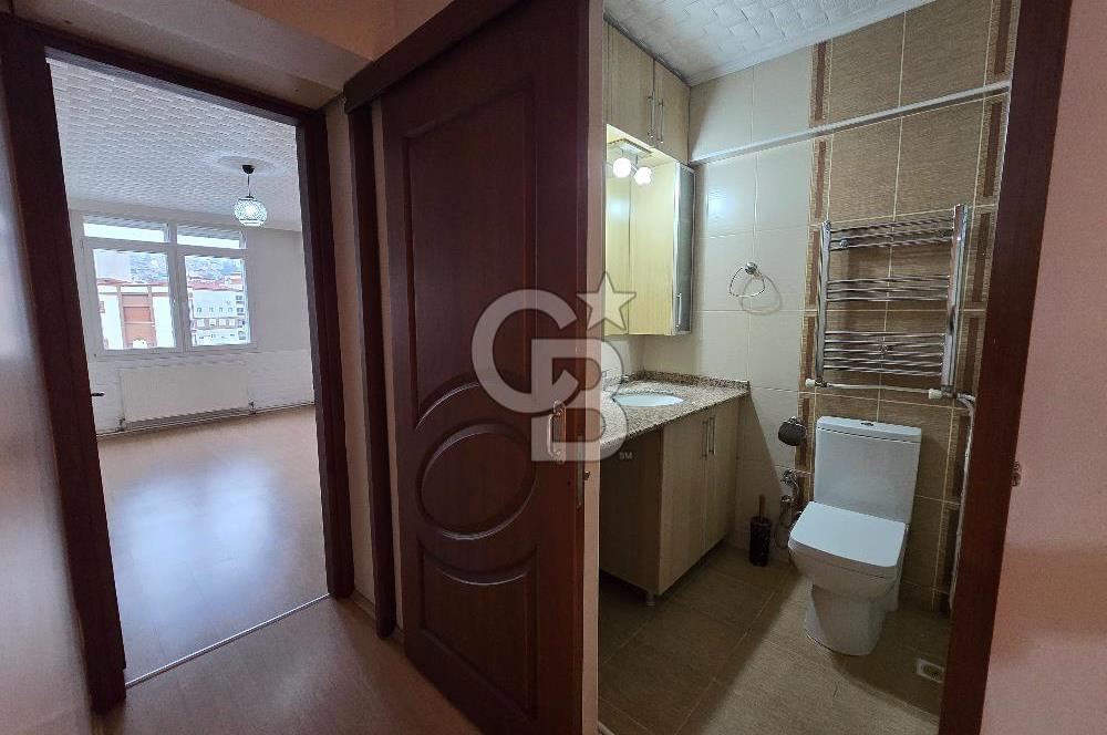 MUSELAND EVRENİN'DE BORNOVA MERKEZDE BAKIMLI ASANSÖRLÜ 2+1 DAİRE
