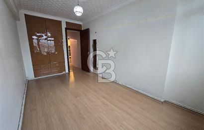 MUSELAND EVRENİN'DE BORNOVA MERKEZDE BAKIMLI ASANSÖRLÜ 2+1 DAİRE