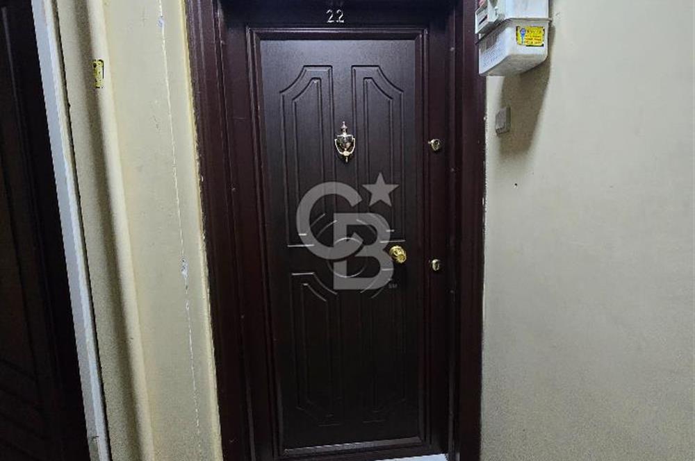 MUSELAND EVRENİN'DE BORNOVA MERKEZDE BAKIMLI ASANSÖRLÜ 2+1 DAİRE