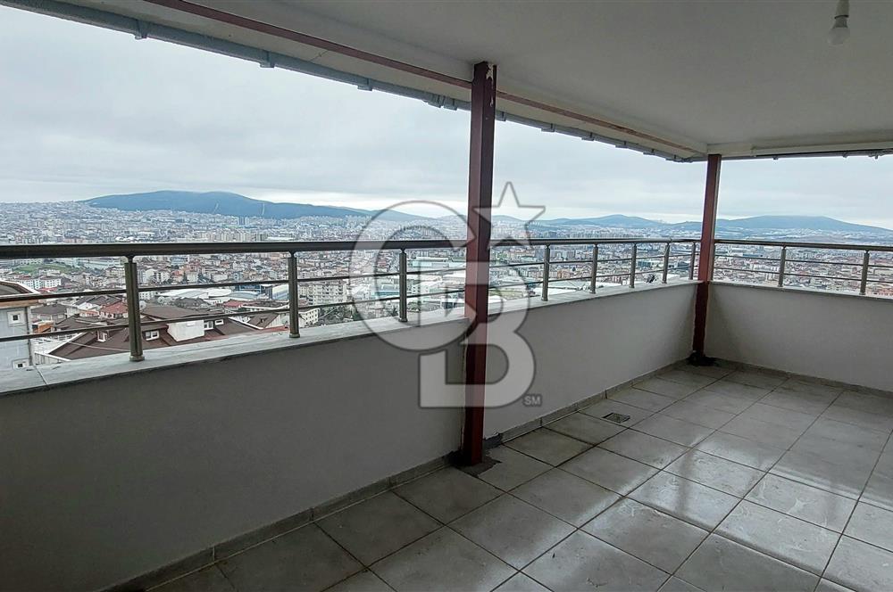 Sancaktepe Safa Mahallesi Manzaralı 5+1 Daire