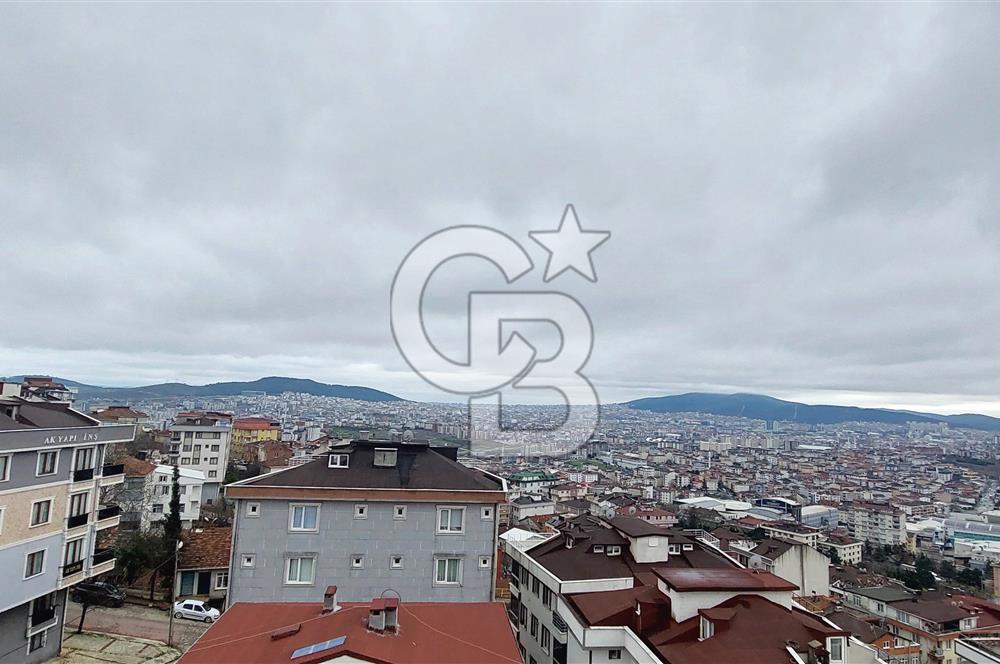 Sancaktepe Safa Mahallesi Manzaralı 5+1 Daire