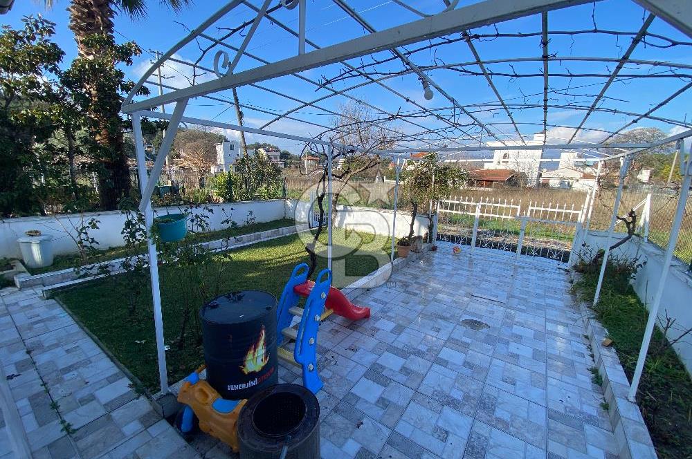 ÇANAKKALE YAPILDAK SALTIKTA FULL EŞYALI SATILIK 3+1 VİLLA