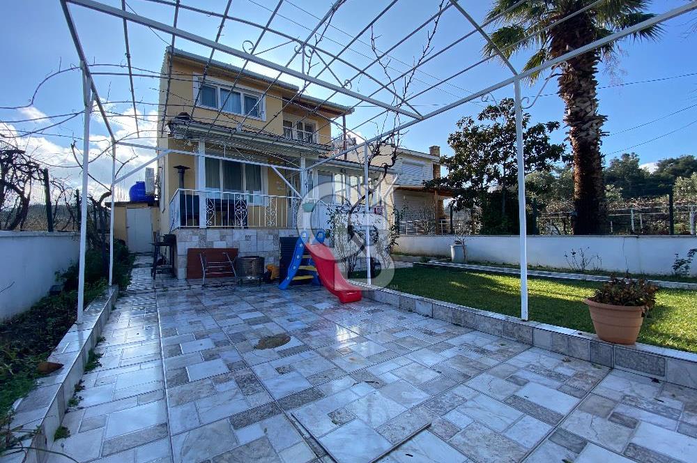 ÇANAKKALE YAPILDAK SALTIKTA FULL EŞYALI SATILIK 3+1 VİLLA