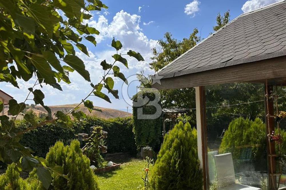 BEYNAM DAĞ ORMAN EVLERİNDE YENİLENMİŞ SATILIK VİLLA