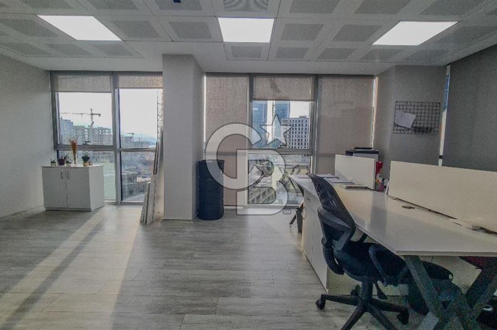 Kiralık Eşyalı Kullanıma hazır Ofis 2+1 