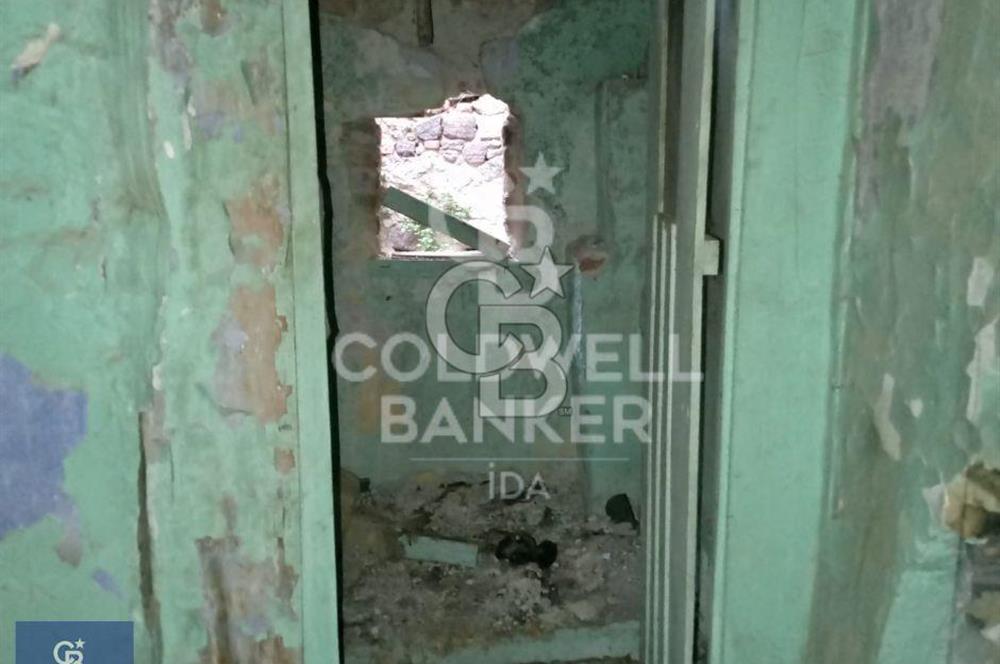 AYVALIKTA TARİHİ DOKUSU KORUNMUŞ RESTORASYONA UYGUN TAŞ EV