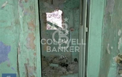 AYVALIKTA TARİHİ DOKUSU KORUNMUŞ RESTORASYONA UYGUN TAŞ EV