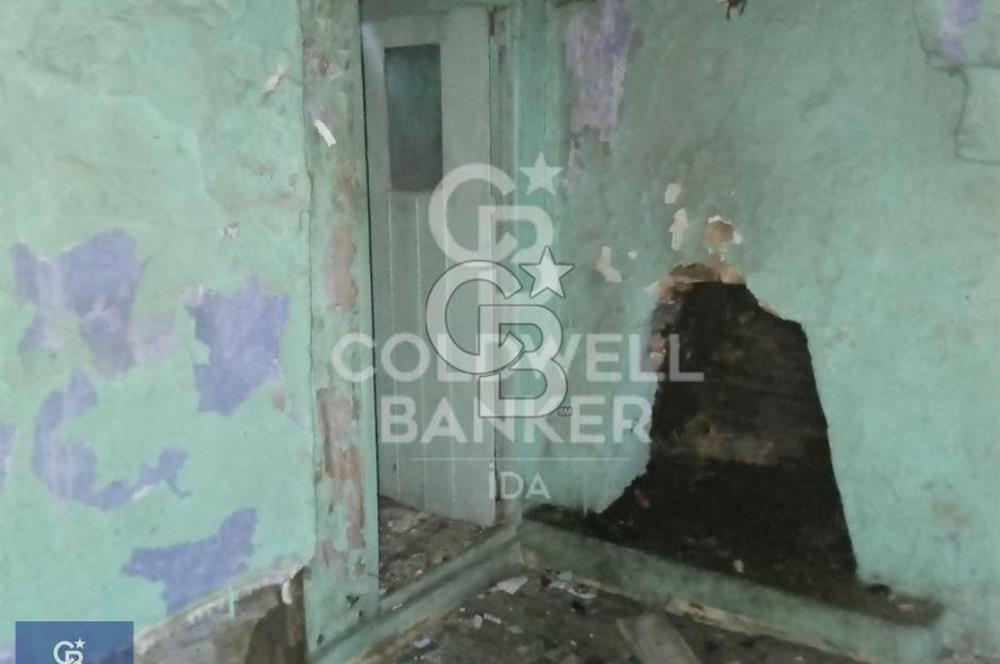 AYVALIKTA TARİHİ DOKUSU KORUNMUŞ RESTORASYONA UYGUN TAŞ EV