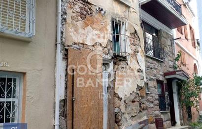 AYVALIKTA TARİHİ DOKUSU KORUNMUŞ RESTORASYONA UYGUN TAŞ EV