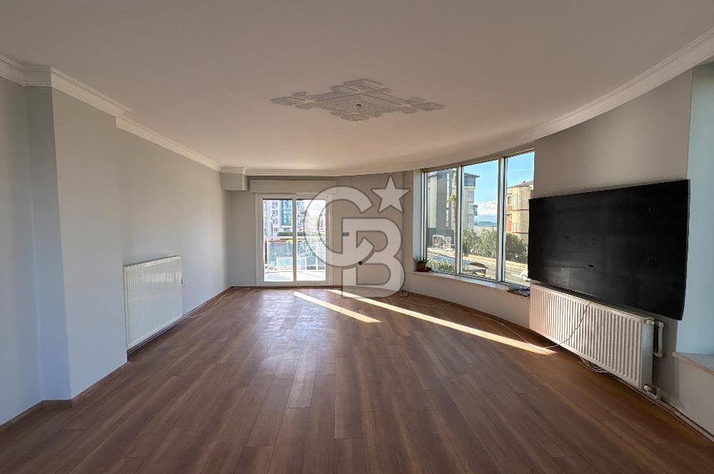 GÜZELBAHÇE SİTELER'DE 3+1 180M2 DENİZ MANZARALI KİRALIK DAİRE