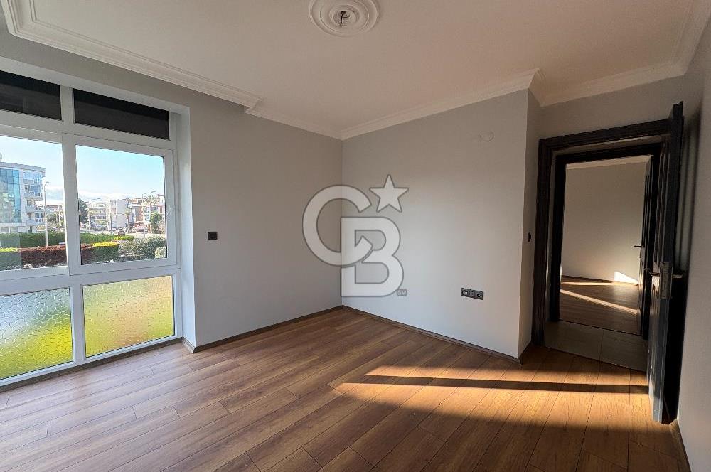 GÜZELBAHÇE SİTELER'DE 3+1 180M2 DENİZ MANZARALI KİRALIK DAİRE