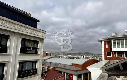 Sultanbeyli Belediye Binası Karşısında Kiralık Ofis Katı