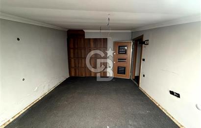 Sultanbeyli Belediye Binası Karşısında Kiralık Ofis Katı