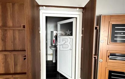 Sultanbeyli Belediye Binası Karşısında Kiralık Ofis Katı