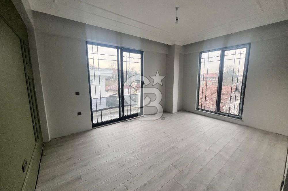 Başiskele Seymen'de Hürriyet cd.Üzerinde Satılık 4+1 Villa