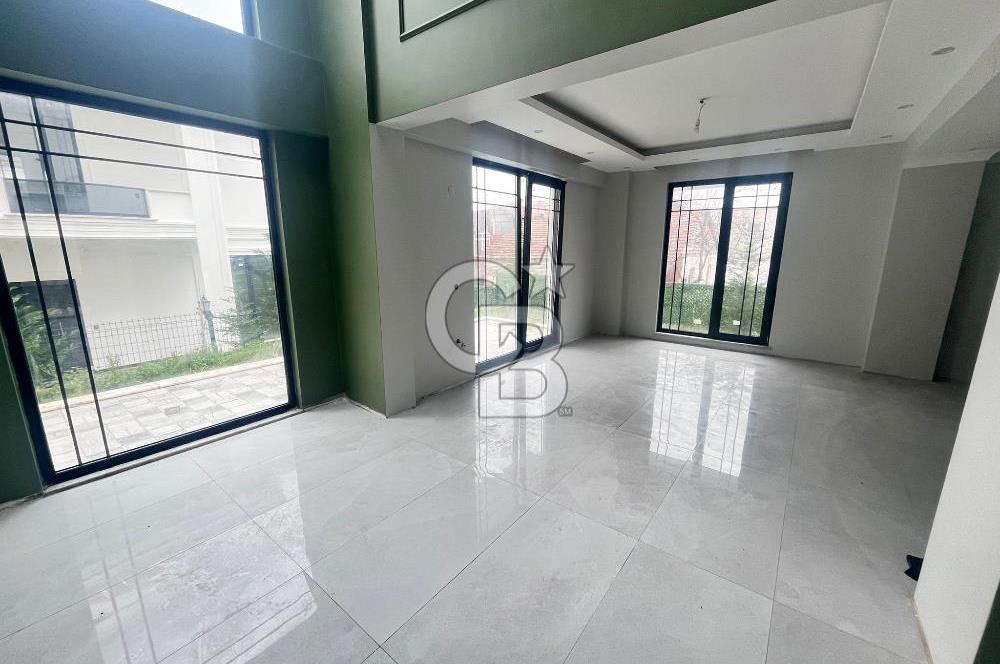 Başiskele Seymen'de Hürriyet cd.Üzerinde Satılık 4+1 Villa